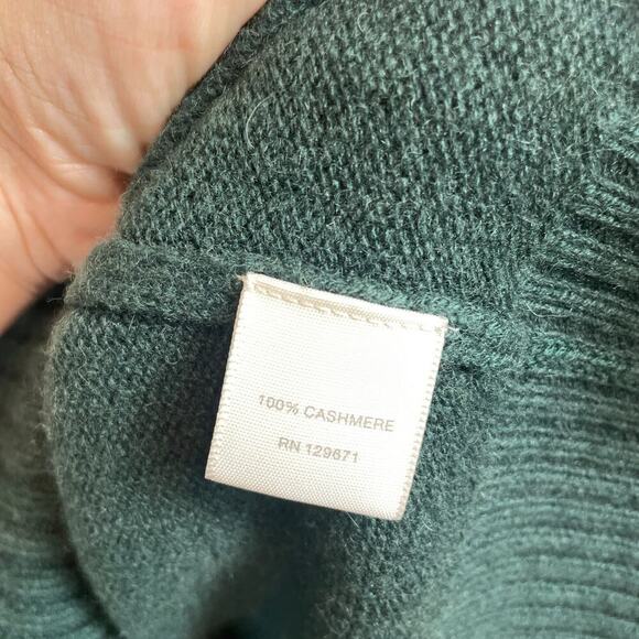 NWT Naked Cashmere Button Up V Neck Long Sleeve Cardigan Sweater Cypress Green M - Picture 3 of 6